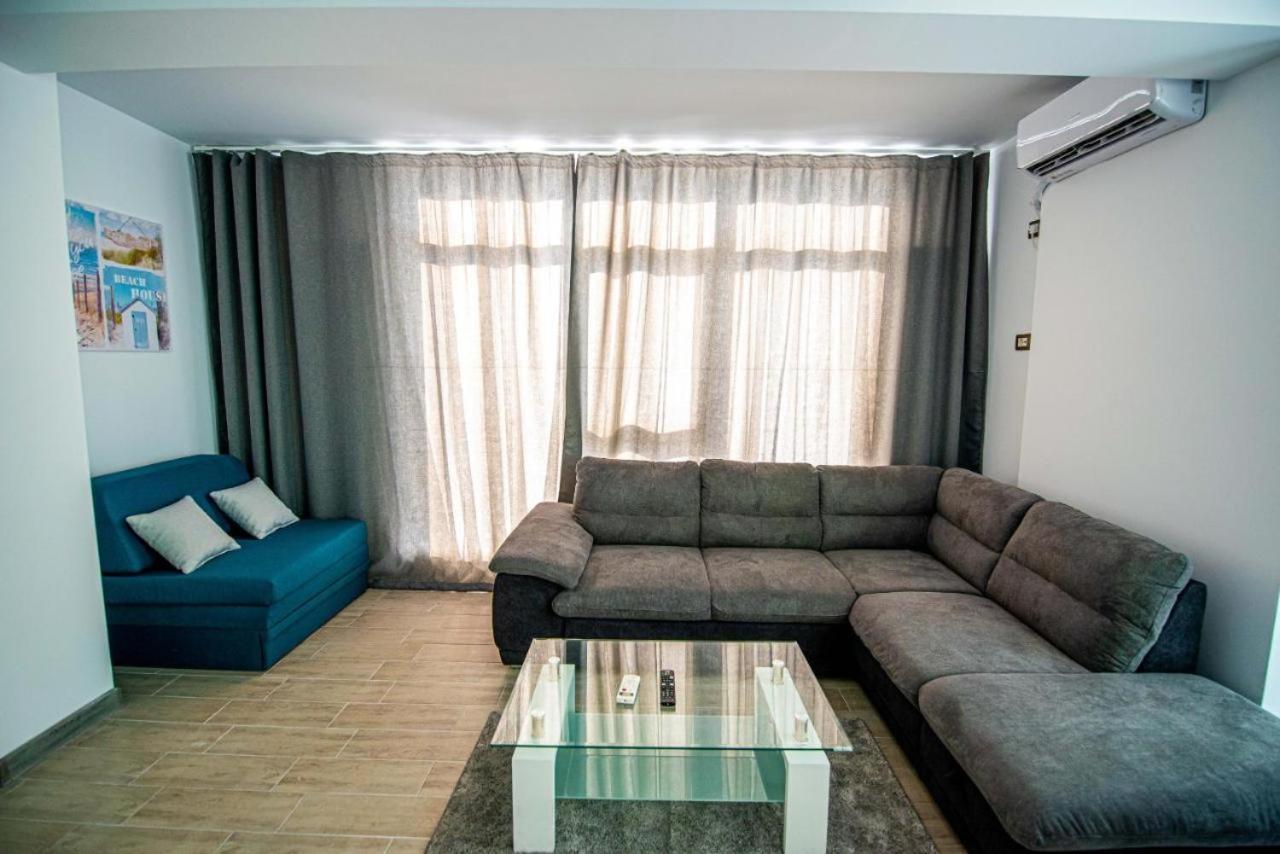 Apartament Katrina - Alezzi Beach - Sea View Năvodari Eksteriør billede