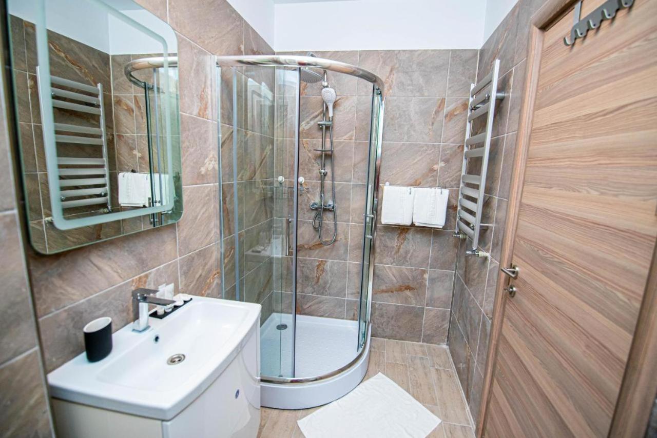 Apartament Katrina - Alezzi Beach - Sea View Năvodari Eksteriør billede
