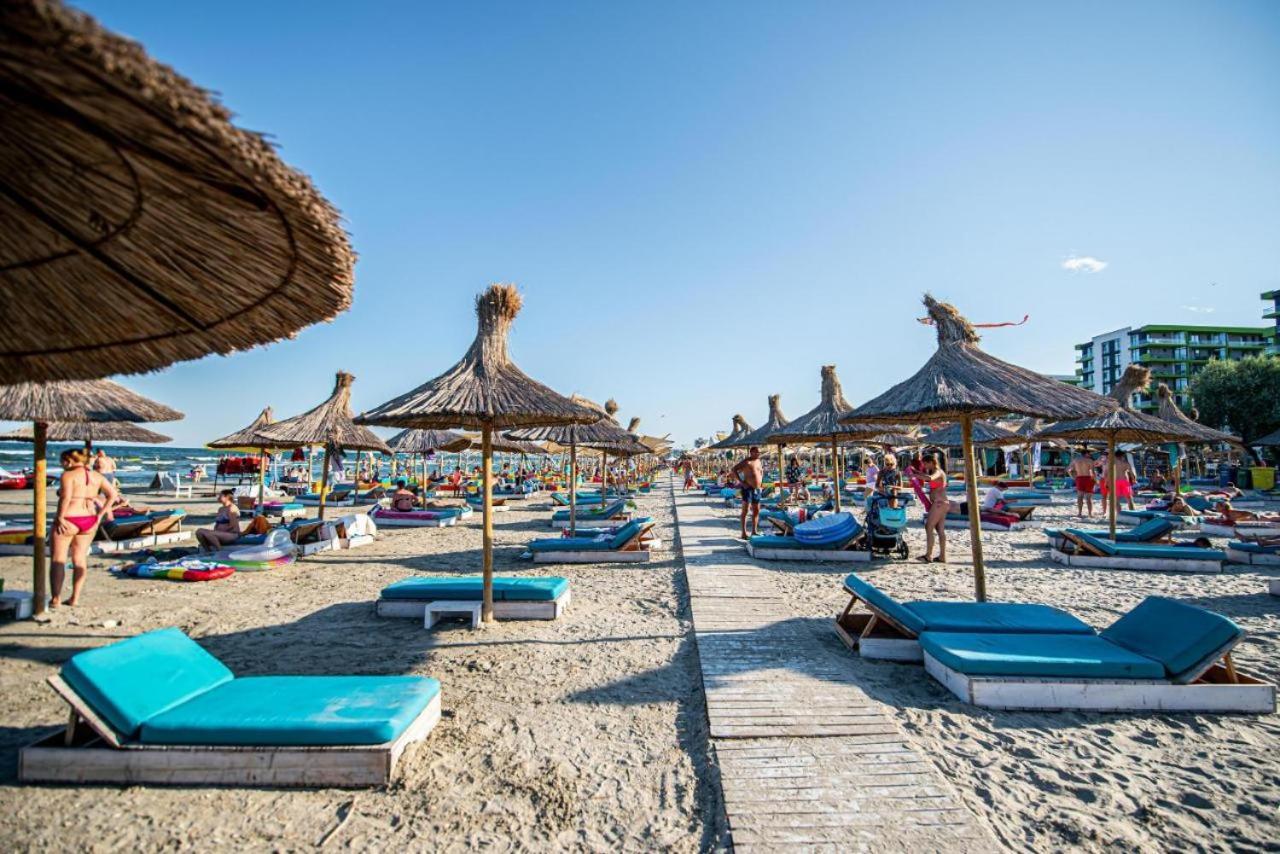 Apartament Katrina - Alezzi Beach - Sea View Năvodari Eksteriør billede